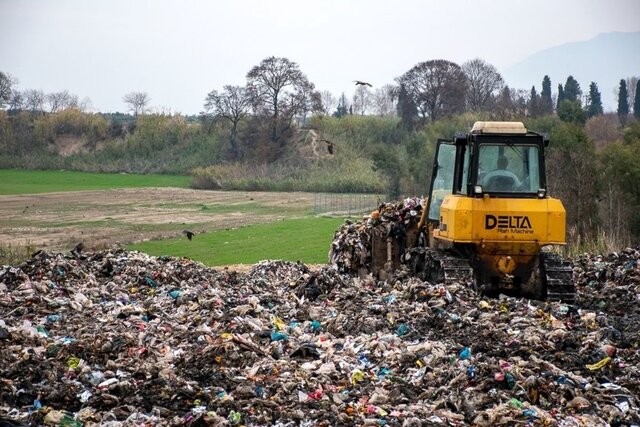 مدیرکل محیط زیست آذربایجان غربی: سایت‌های دفن پسماند در استان وضعیت مطلوبی ندارند