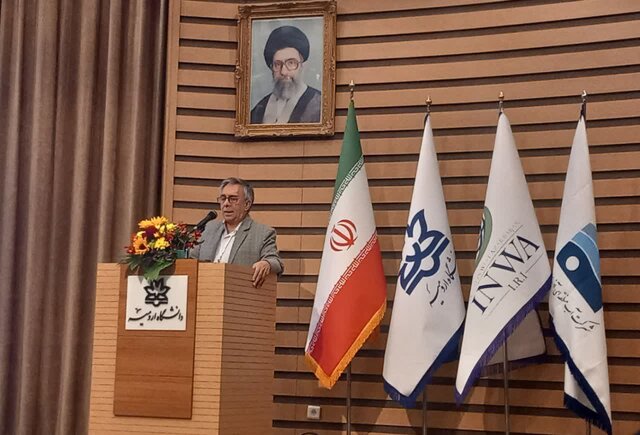 استاندار آذربایجان غربی: دریاچه ارومیه با مشارکت مردم احیا می‌شود