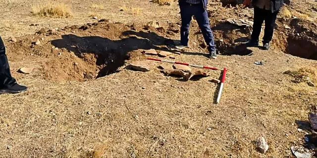 ساماندهی اضطراری گورستان تاریخی مهاباد