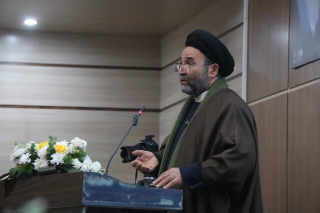 نماینده مردم ارومیه: احداث دانشکده طراحی مد و لباس در ارومیه ضروری است