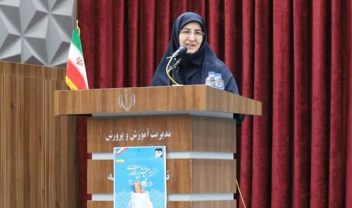 معاون وزیر آموزش و پرورش: آذربایجان غربی تجلی رنگینکمان تنوع، تکثر و غنای هویتی ایران است