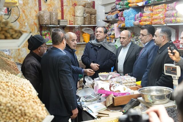 بازار شهر زیر سایه آیین کهن ایرانیِ یلدا