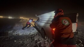 امدادرسانی به ۱۴۷ نفر گرفتار در برف و کولاک در آذربایجان غربی 