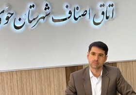 رئیس اتاق اصناف خوی: اقدامات دولت در حل مشکلات اقتصادی تداوم یابد