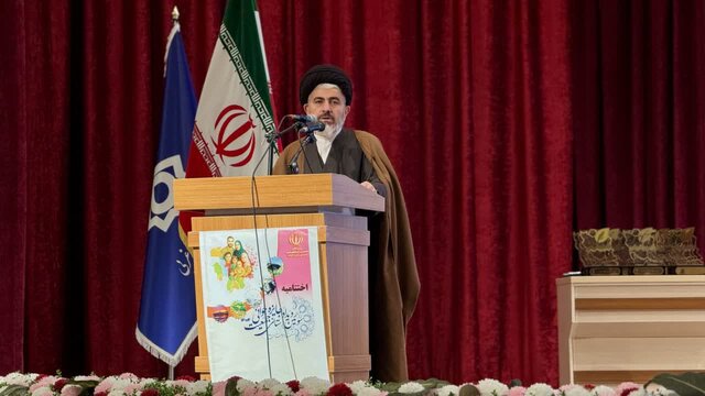 امام جمعه ارومیه: زمینه ازدواج در جامعه اسلامی فراهم شود