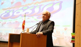 فرماندار خوی: دانش‌آموزان، علم، اخلاق و شور انقلاب را با هم بیاموزند