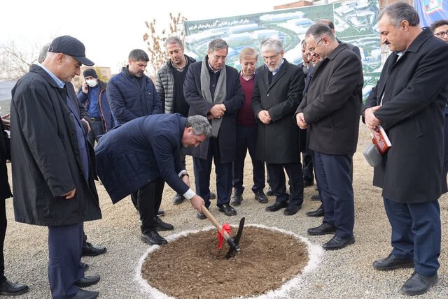 کلنگ‌زنی طرح تکمیل زیرساخت‌های پارک علم و فناوری آذربایجان‌غربی