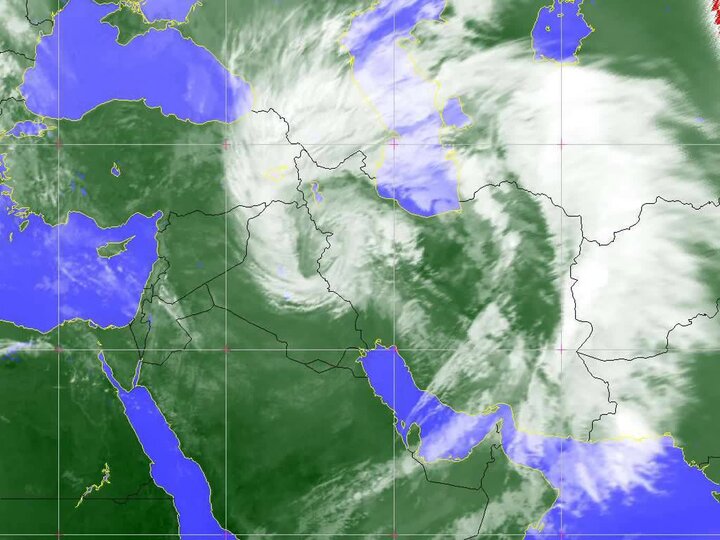 فعالیت امواج ناپایدار تراز میانی جو در آذربایجان غربی ادامه دارد