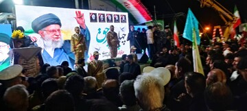 ملت ایران با ۴۰ روز حضور در صحنه دنیا را مات و مبهوت کردند