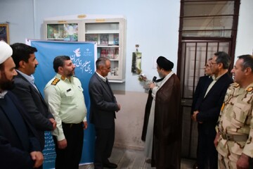 معلمان با انتقال مفاهیم بنیادی به دانش آموزان نقشی تعیین‌کننده در شکل‌گیری هویت ملی دارند
