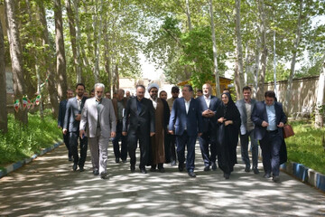 قول استاندار آذربایجان غربی برای احداث دانشگاه جامع فرهنگیان