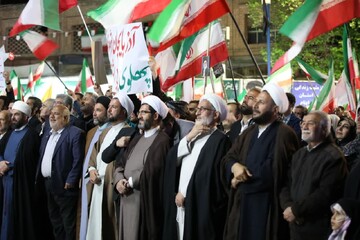 حضور حماسی مردم ارومیه، تجلی اتحاد و پشتیبانی از ولایت