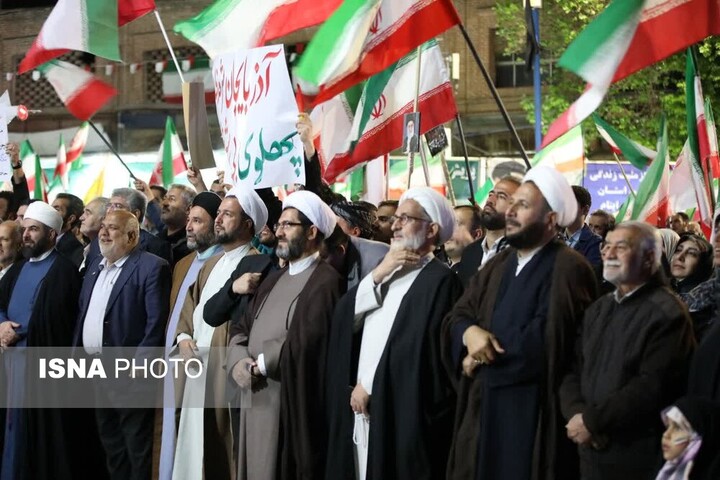 حضور حماسی مردم ارومیه، تجلی اتحاد و پشتیبانی از ولایت