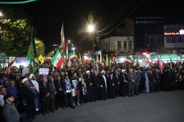 طنین وحدت در شب‌های ارومیه ادامه دارد