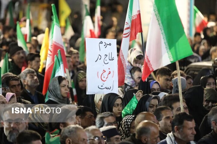 اجتماع مردم ارومیه در حمایت از رهبر انقلاب به ایستگاه هشتادم رسید