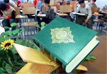 مدیرکل آموزش و پرورش آذربایجان غربی: از استعدادهای قرآنی دانش‌آموزان حمایت شود