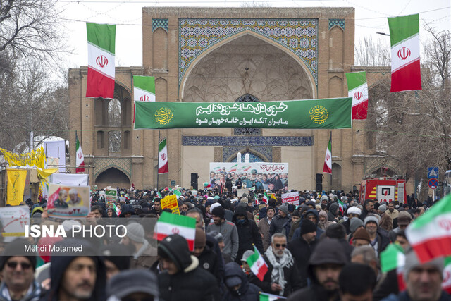 نقش باورهای مذهبی در تشکیل، تثبیت و تداوم انقلاب اسلامی