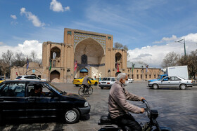 خيابان سپه اولين خيابان ايران است كه هرساله گردشگران زيادی برای بازديد از اين محله تاريخی و آثار تاريخی كه در آن وجود دارد به قزوين سفر میكنند كه سال 99 به خاطر شيوع كرونا تمامی مكانهای گردشگری قزوين تعطيل شده است.