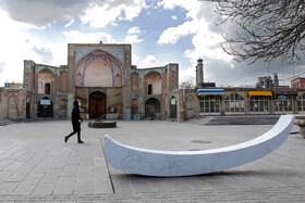 مسجد جامع قزوین یا مسجد جامع عتیق یا مسجد جامع کبیر از بزرگترین مساجد ایران و کهنترین مسجدجامع ایران است كه در نوروز 99 به دليل شيوع كرونا تعطيل است.