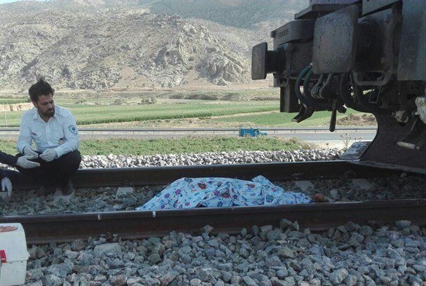 برخورد قطار مسافربری با عابر پیاده در قزوین حادثه آفرید