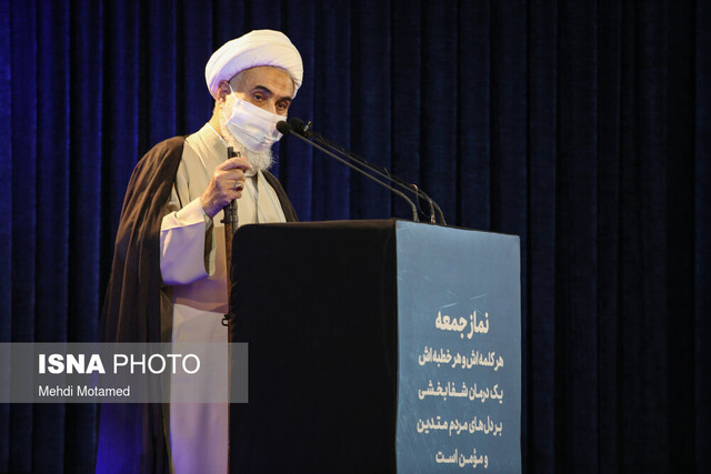 بر اساس ایمان و با محوریت رهبری، مراقب وحدت مسلمانان باشیم