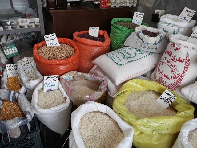 گزارشی از افزایش قیمت‌ها زیر سایه «مرغ» و کمبود برخی کالاها در بازار قزوین