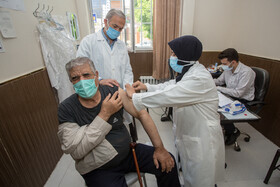 تزریق واکسن کرونا به جانبازان دفاع مقدس در قزوین