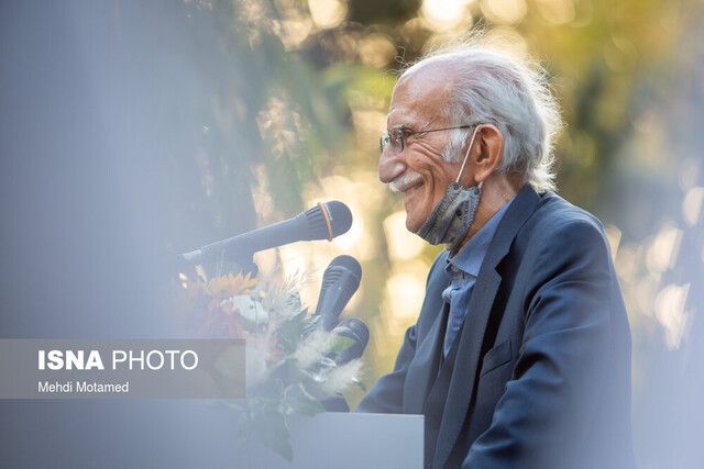 مأموریت هنر ترسیم اعتدال است مأموریت هنر ترسیم اعتدال است