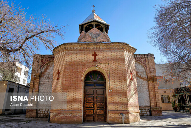 گذری به کلیسای رفیع قزوین