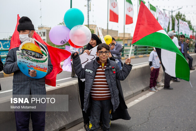 عکس: آرشیو/ راهپیمایی روز قدس ۱۴۰۱ راهپیمایی روز قدس در استان قزوین برگزار شد+ حاشیهنگاری