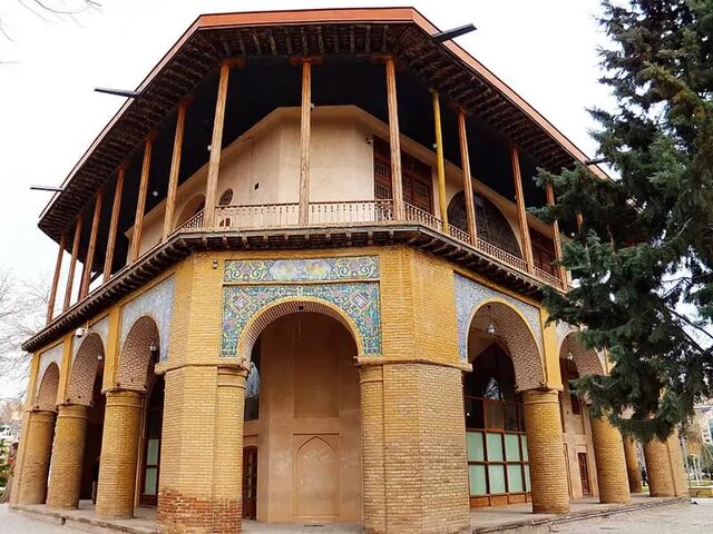 «عمارت چهلستون» نگین معماری صفویه در قزوین