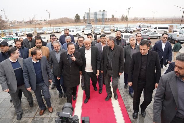 وزیر تعاون، کار و رفاه اجتماعی وارد قزوین شد