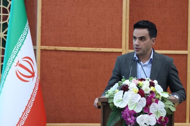 ملاک اصلی وفاق و همدلی، مردم هستند