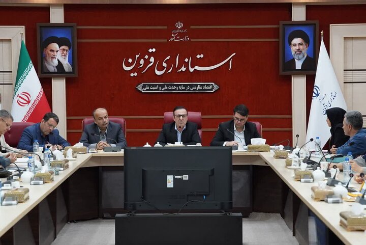 استاندار قزوین: مسئولین با سرمایه‌گذاران گردشگری همراهی کنند
