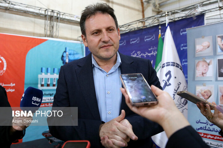 درمان ناباروری می‌تواند نقش مؤثری در جوانی جمعیت ایفا کند