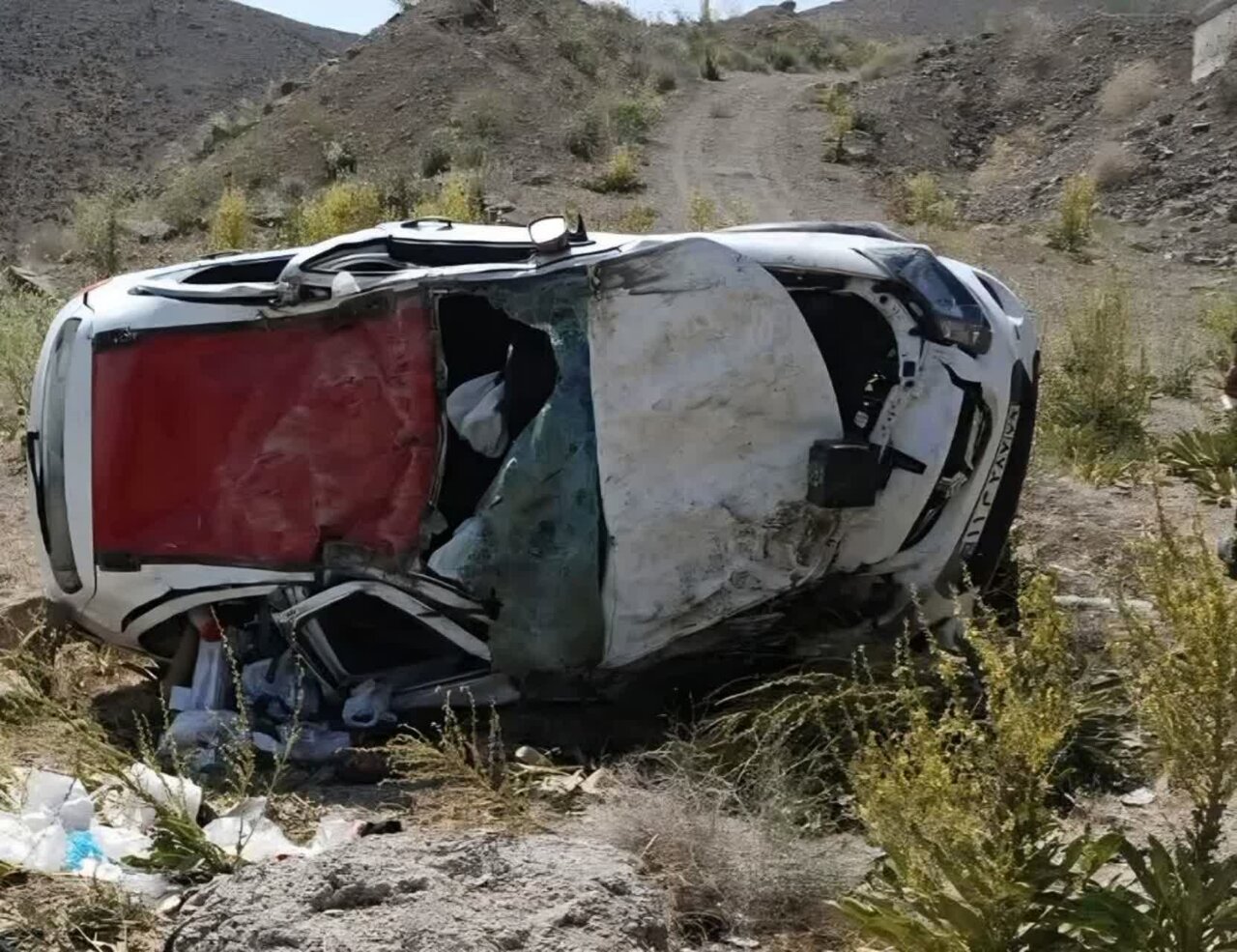 سقوط خودرو به دره در قزوین ۲ فوتی برجای گذاشت