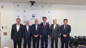 تاکید بر توسعه دیپلماسی فرهنگی و اقتصادی قزوین