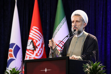 امام جمعه قزوین: اقتدار ایران، به برکت رشد علمی دانشمندان است