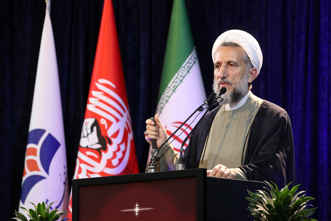 امام جمعه قزوین: اقتدار ایران، به برکت رشد علمی دانشمندان است