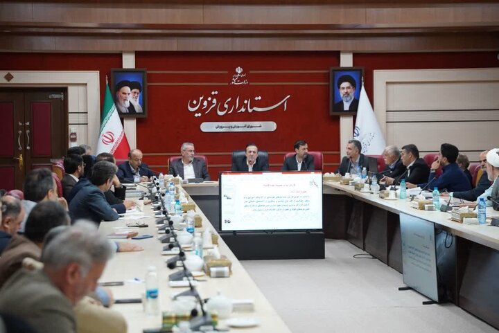 تأکید بر مهارت‌محوری و مشارکت خیرین در شورای آموزش و پرورش قزوین