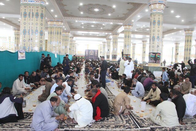 پذیرایی از ۱۳هزار و ۵۰۰ زائر غیرایرانی در موکب مسجد جمکران