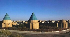 برنامه‌های فرهنگی-هنری در مقابر سبز قم اجرا می‌شود