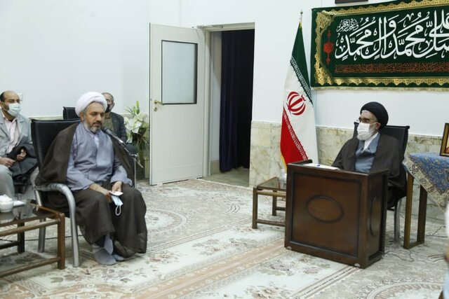 حضور دشمن پای میز مذاکره نتیجه تلاش در صنعت موشکی است