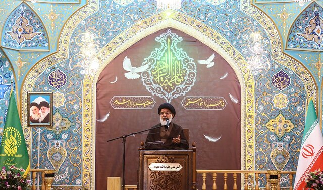 شفاعت در روز قیامت برای چه کسانی است؟ شفاعت در روز قیامت برای چه کسانی است؟