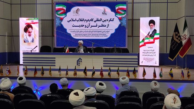 اهداف و ابزار بیانیه گام دوم انقلاب باید علمی و دینی باشد