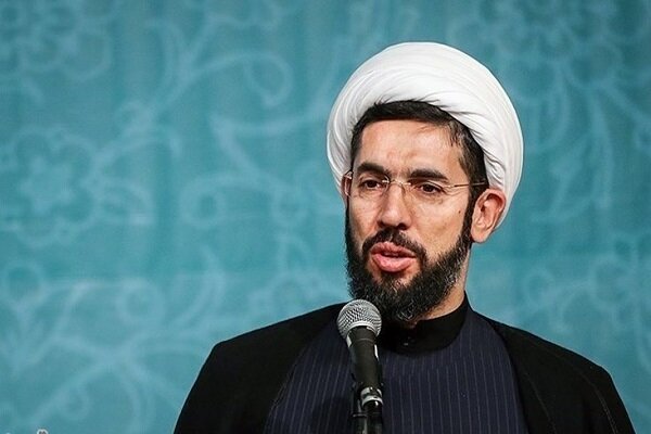 جایگاه برتر ایران در تولید علوم روز/ اسلامی شدن دانشگاهها بر زمین مانده است 