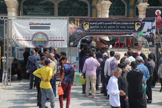 اسکان ۸۱ هزار زائر در قرارگاه مردمی اربعین قم/ ادامه خدمت‌رسانی به زائران تا پایان ماه صفر