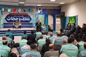 قدر دوره غیبت را با پایبندی و ثبات قدم در مسیر انقلاب اسلامی و پیروی از راه شهدا بدانیم