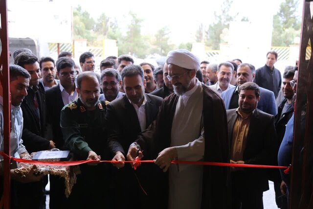 افتتاح نمایشگاه دستاوردهای پژوهش و فناوری استان قم