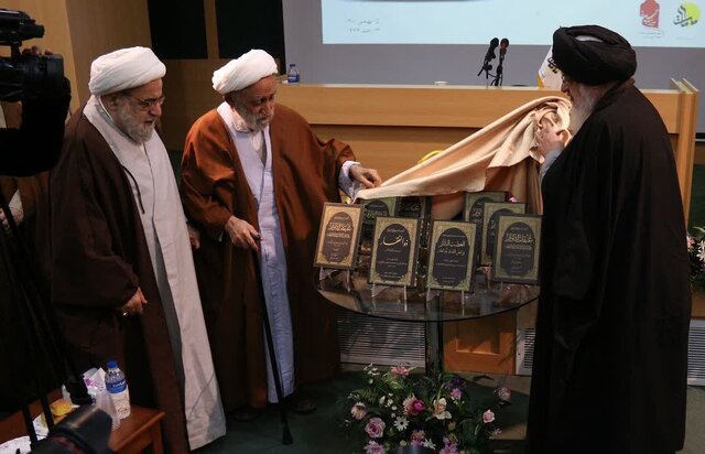 آیین رونمایی از سلسله احیاء آثار علماء لکهنو برگزار شد +تصاویر